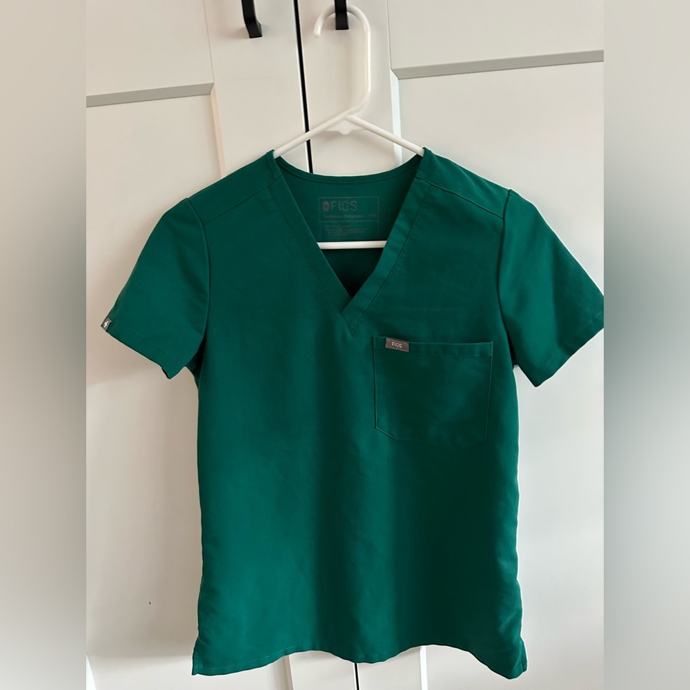 Womens Hunter Green Figs scrub set
